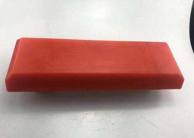 Miếng đệm theo dõi màu sắc màu đỏ mặc thiết kế chống Chamfer cho máy phay